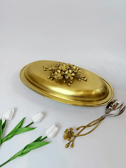 Jasmine-Deep-Platter-with-Lid3.png Jasmine Deep Platter with Lid